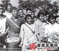 知青下乡内蒙去抄家 为何遭贫下中农暴打